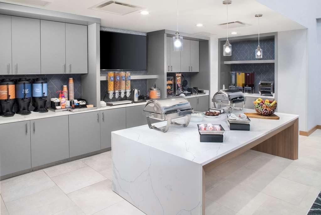 Homewood Suites By Hilton Ann Arbor Restaurant foto